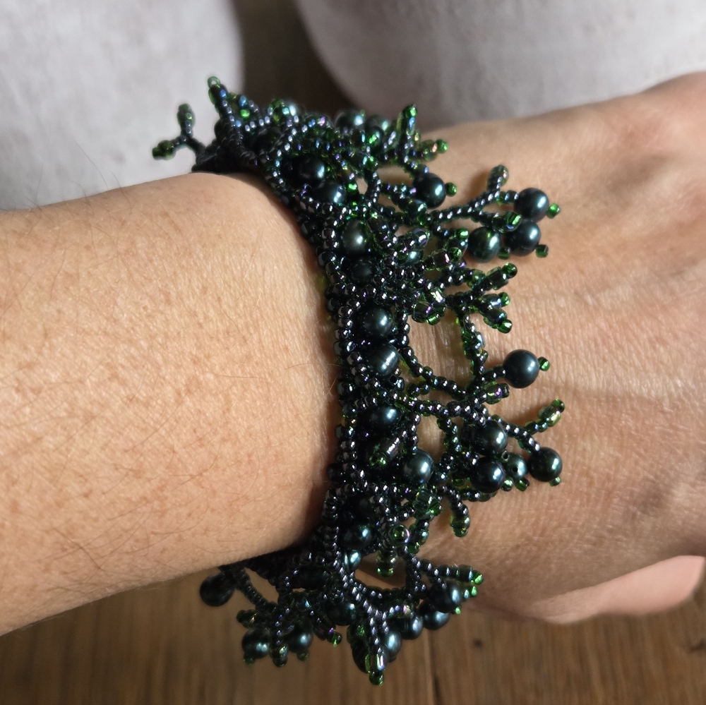 Elegant Beaded Bracelet